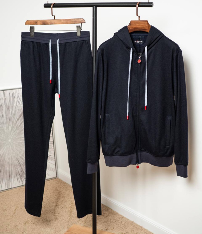 МУЖСКОЙ КОСТЮМ KITON фото