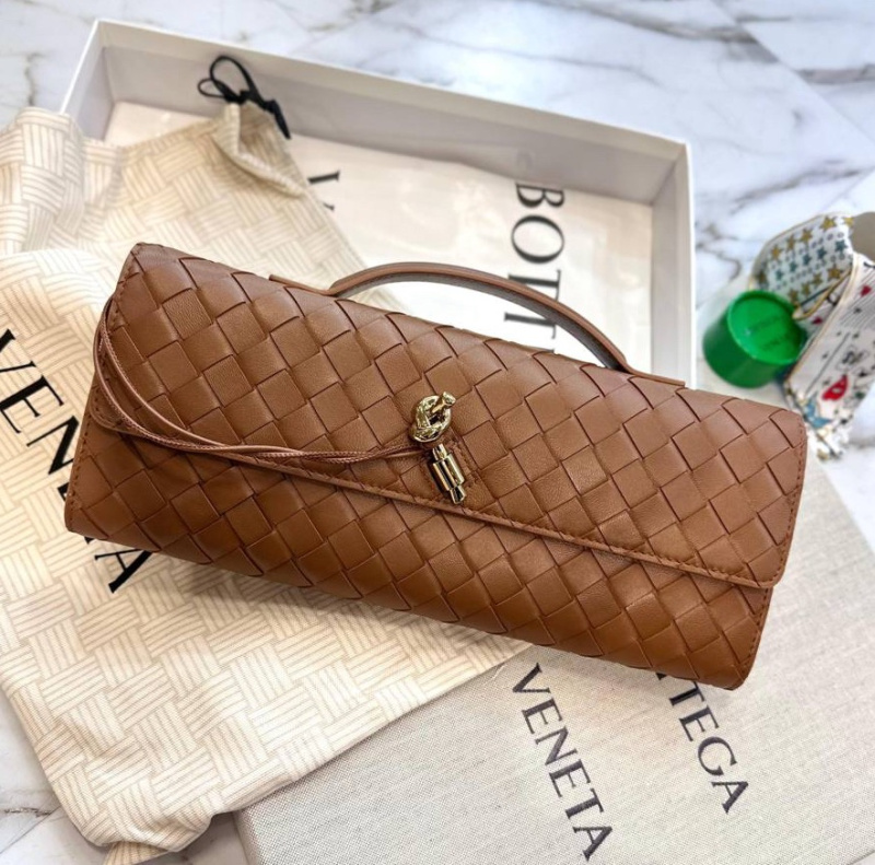 КЛАТЧ BOTTEGA VENETA фото