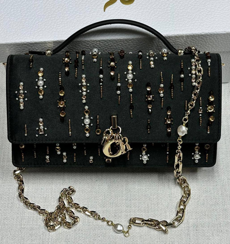 СУМКА CHRISTIAN DIOR фото
