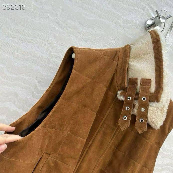 ЖИЛЕТ LOEWE детальное фото