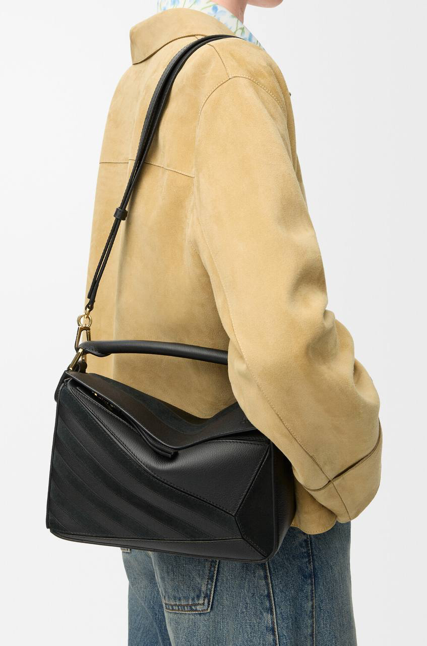 СУМКА LOEWE детальное фото