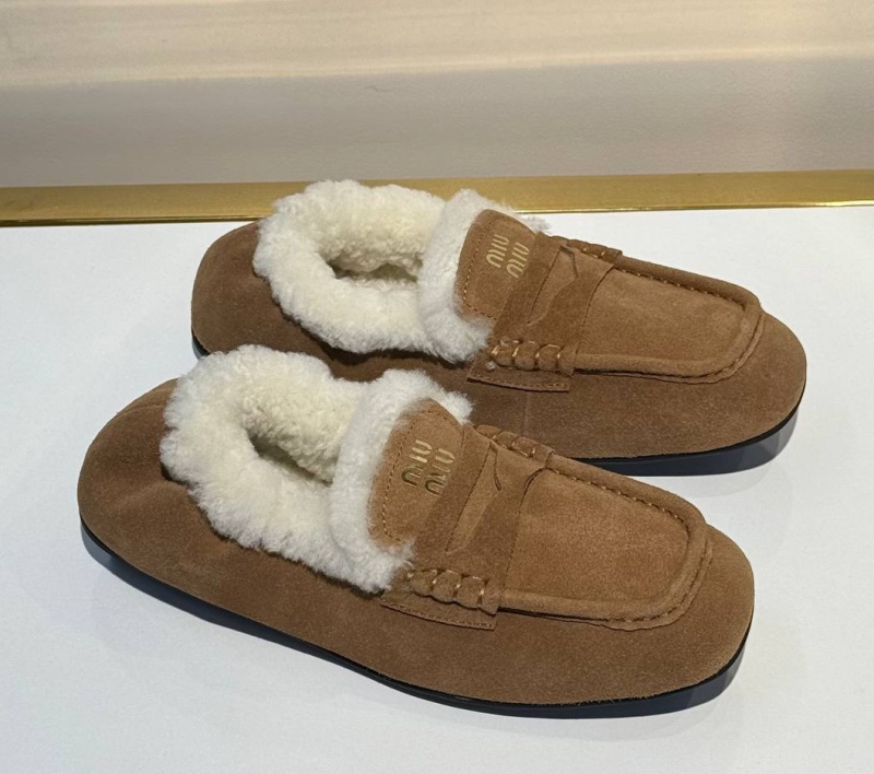 МОКАСИНЫ MIU MIU фото