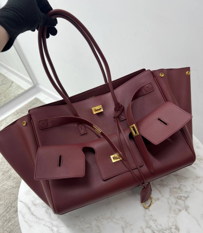 СУМКА BALENCIAGA фото