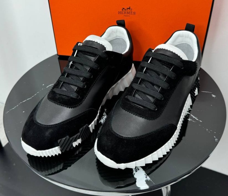 МУЖСКИЕ КРОССОВКИ HERMES фото