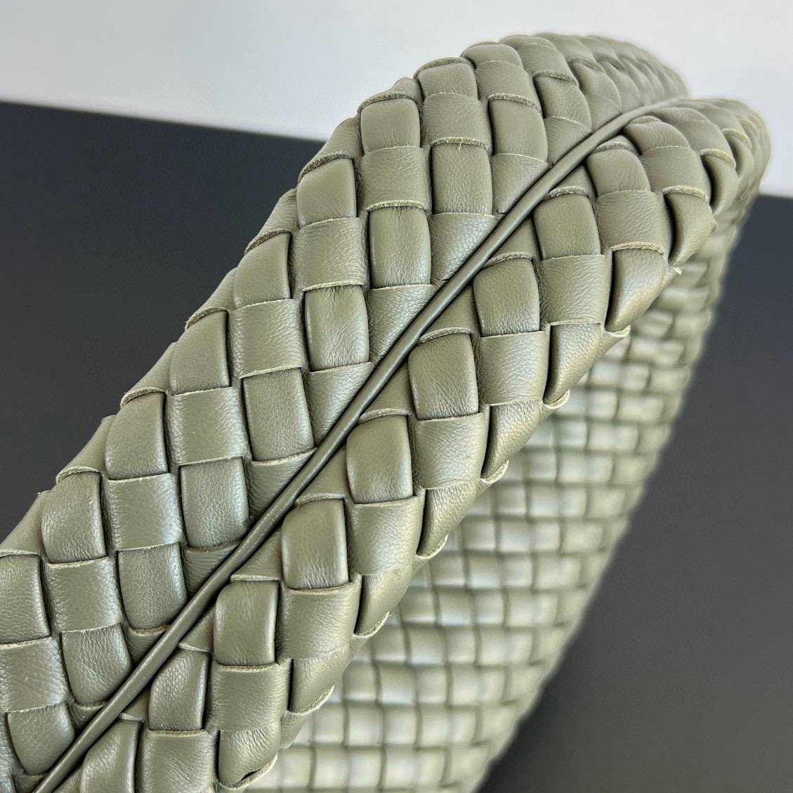 СУМКА BOTTEGA VENETA детальное фото