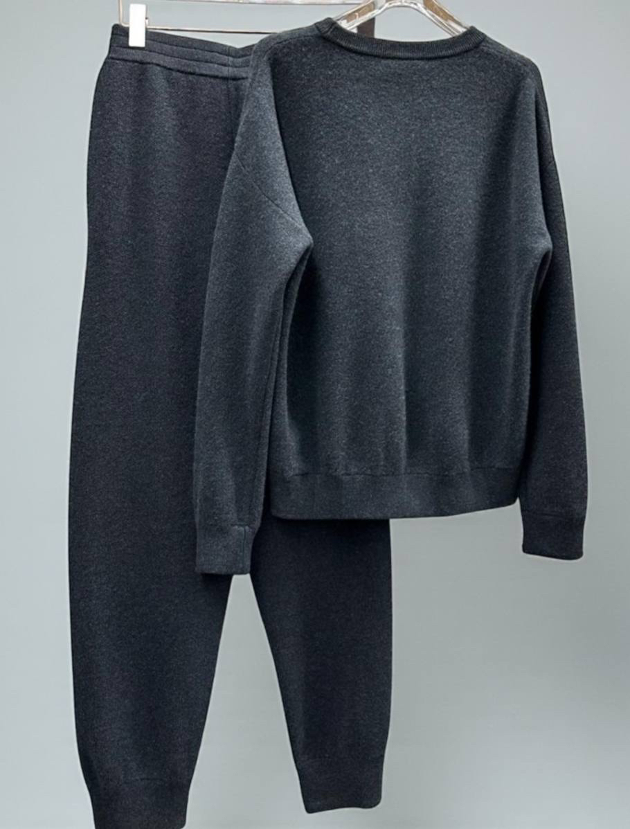 КОСТЮМ BRUNELLO CUCINELLI в интернет магазине Люкс Мск КОСТЮМ BRUNELLO CUCINELLI детальное фото