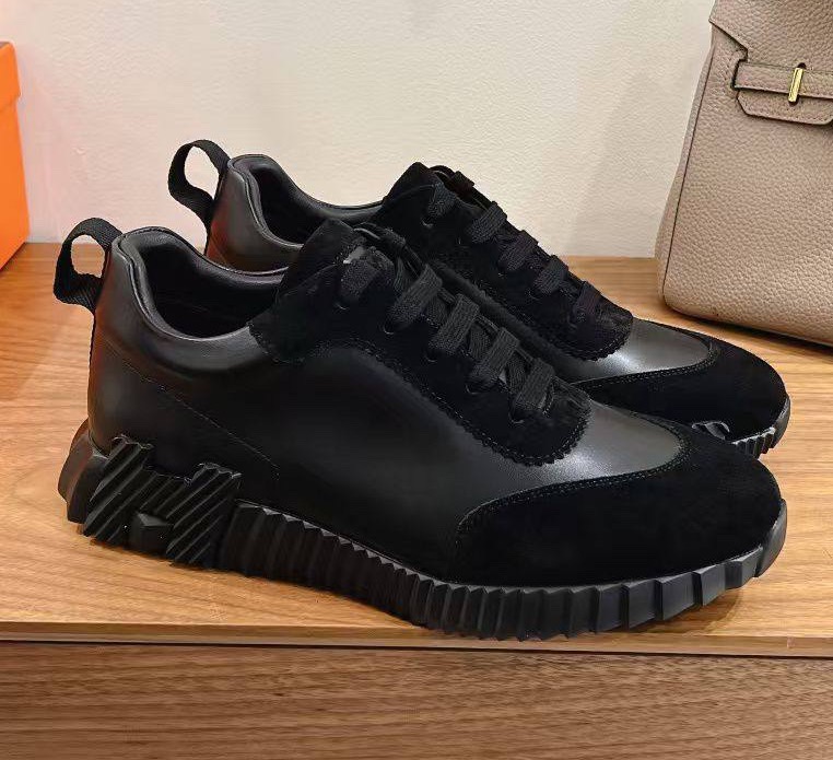 МУЖСКИЕ КРОССОВКИ HERMES фото