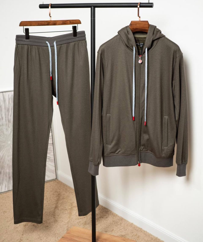 МУЖСКОЙ КОСТЮМ KITON фото