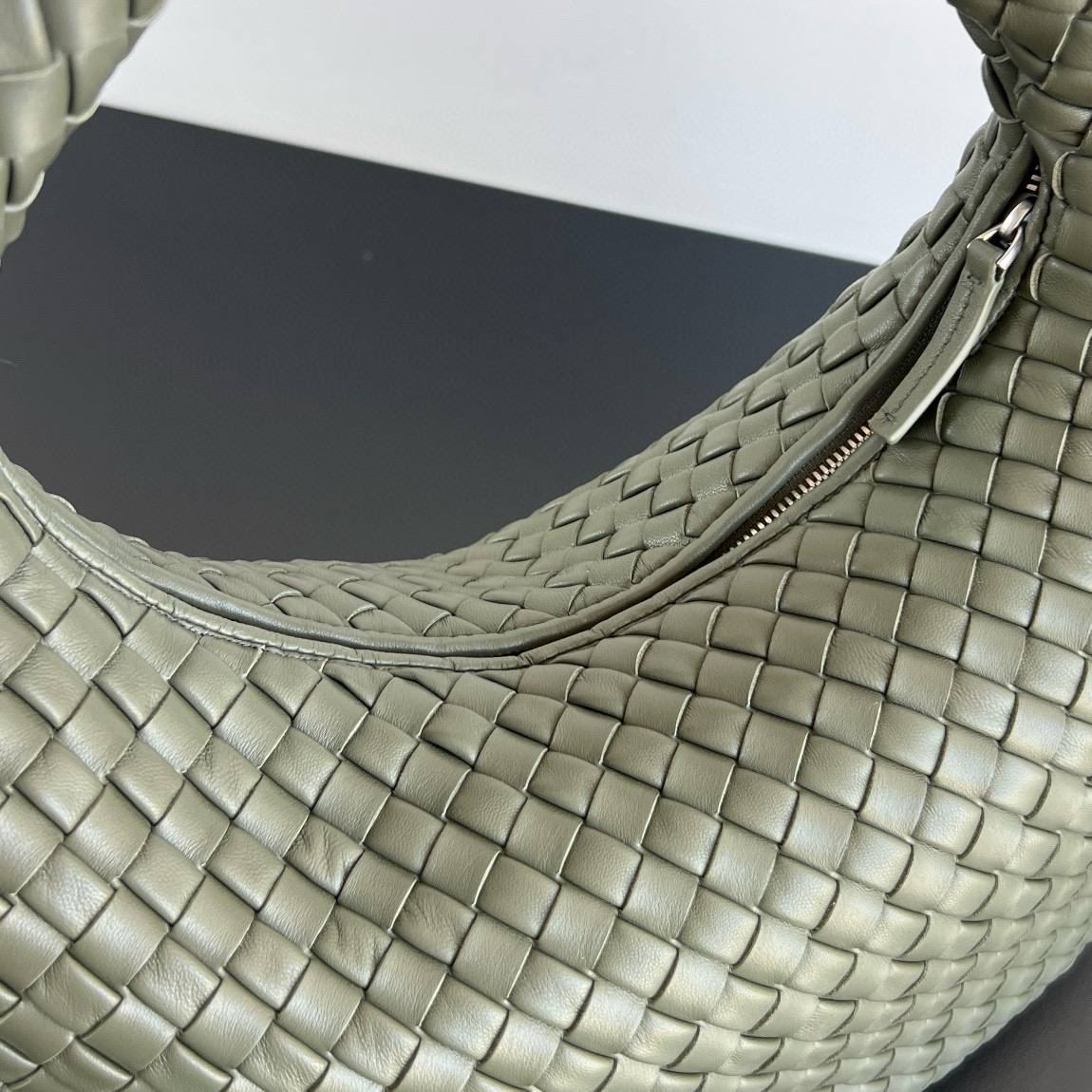 СУМКА BOTTEGA VENETA детальное фото