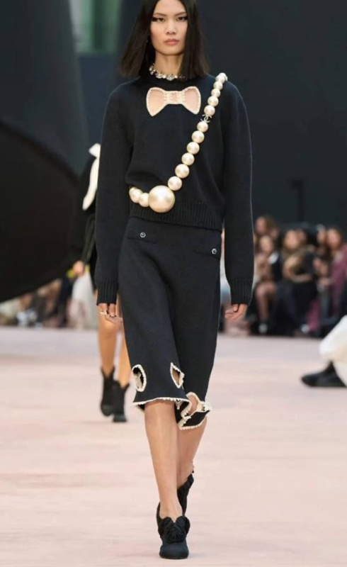 КОСТЮМ CHANEL фото